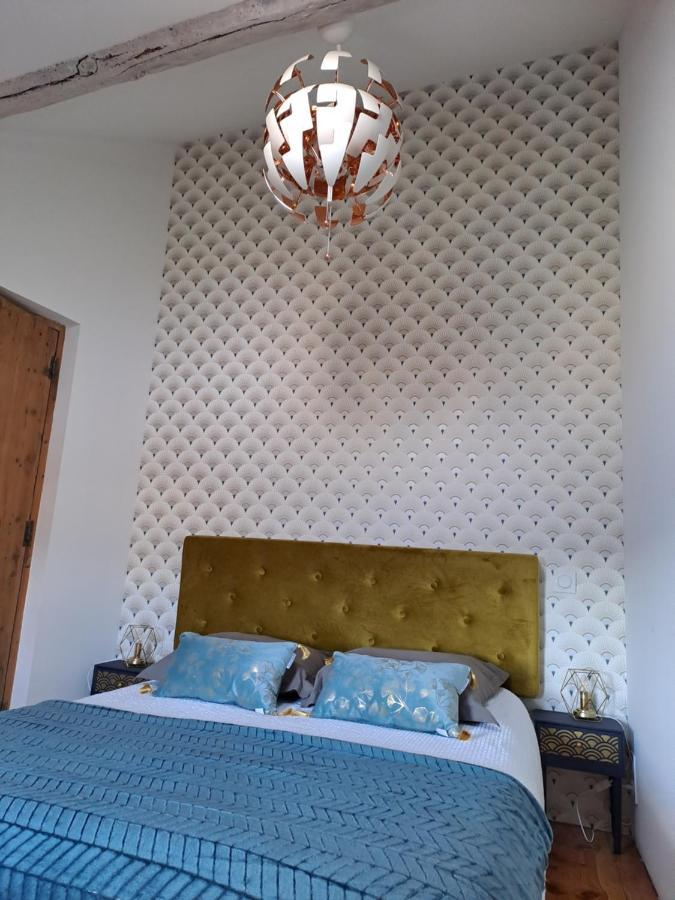 Le Grenier Des Moineaux Bed and Breakfast Font-Romeu-Odeillo-Via Exteriör bild