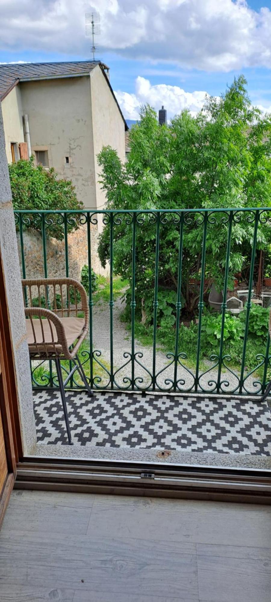 Le Grenier Des Moineaux Bed and Breakfast Font-Romeu-Odeillo-Via Rum bild